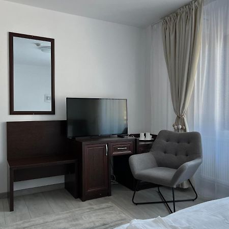 Hotel Mara Braiła Zewnętrze zdjęcie
